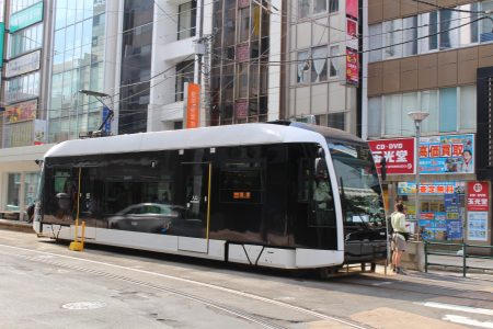 「磨かれた車体」 