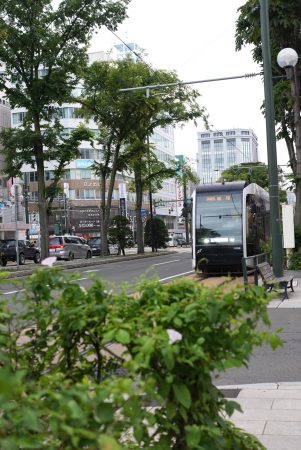 「札幌市電_狸小路夏」 