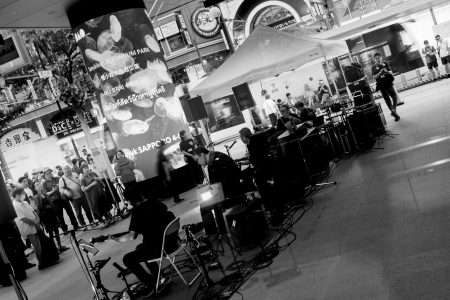 「営みを静かに支えて-～そう-街の空気のように。-それが魅力～」 