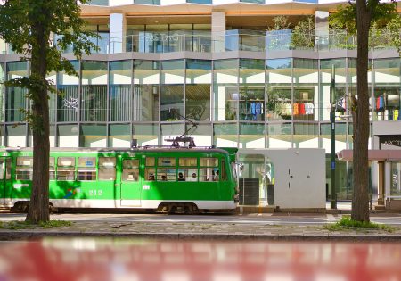 「モダンを走るレトロ」 