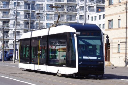 「A1210形-A1211号-ポラリスⅡ-西線９条旭山公園通→西線６条間」 